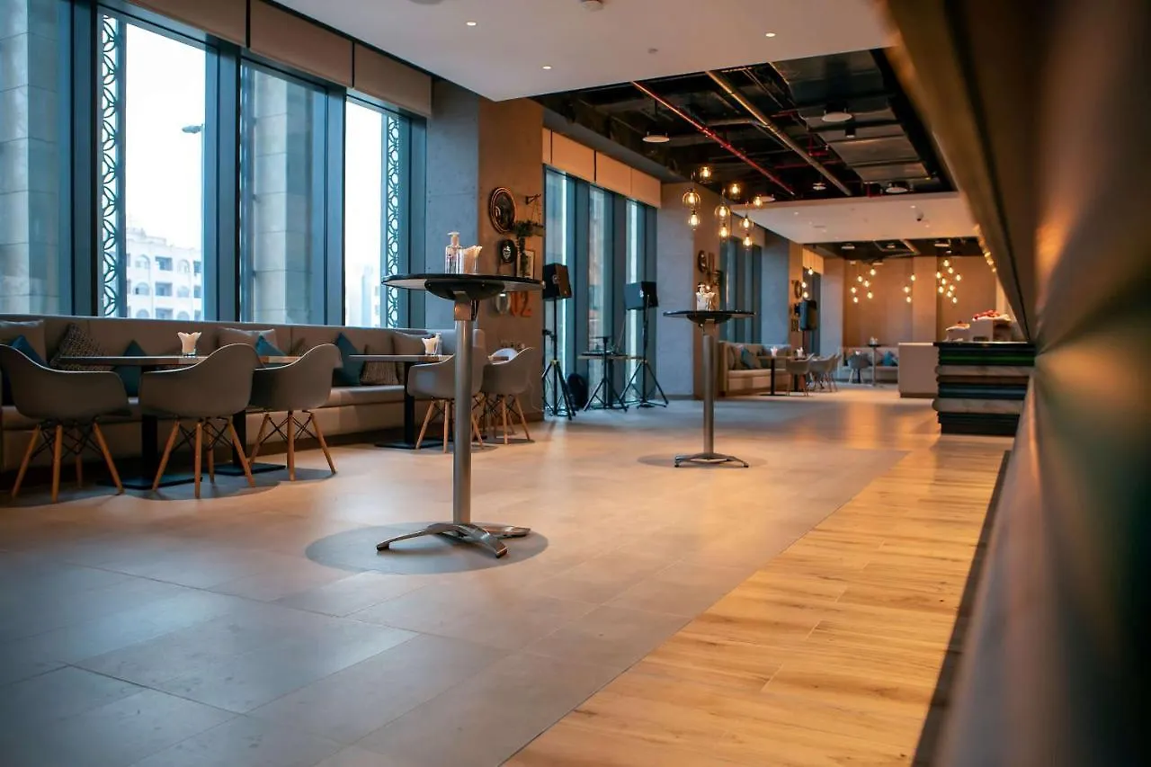Mercure Dubai Gold District Hotel