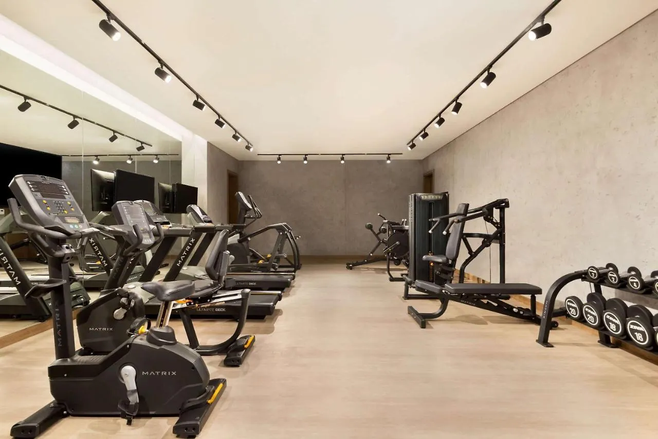Mercure Dubai Gold District Hotel