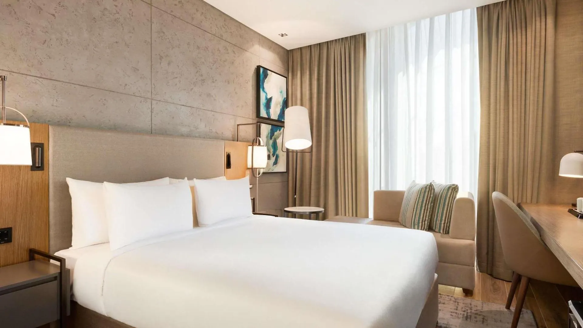 Mercure Dubai Gold District Hotel