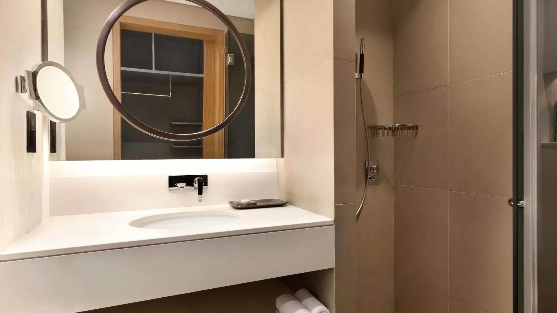 Hotel Mercure Dubai Gold District