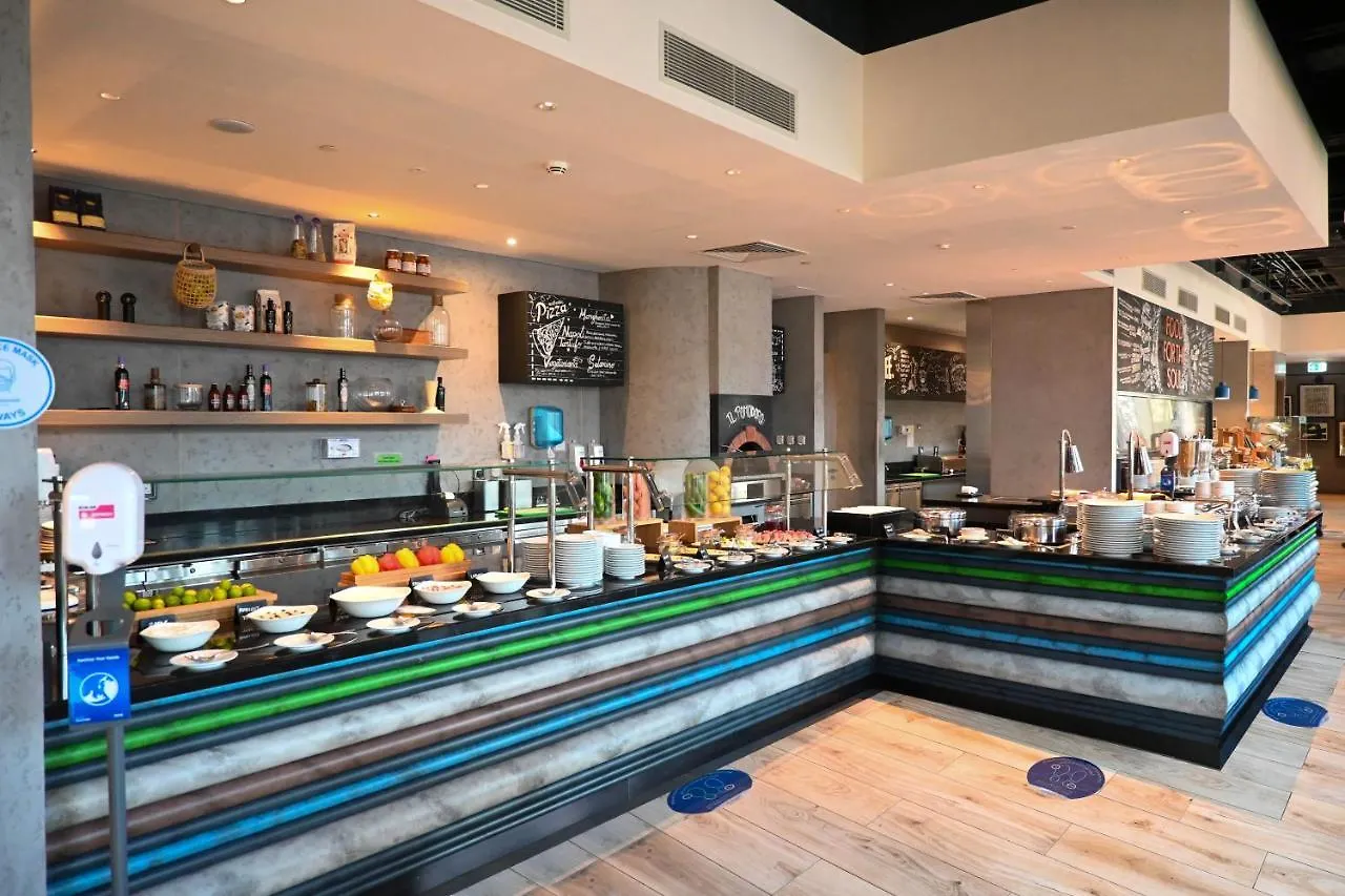 Hotel Mercure Dubai Gold District