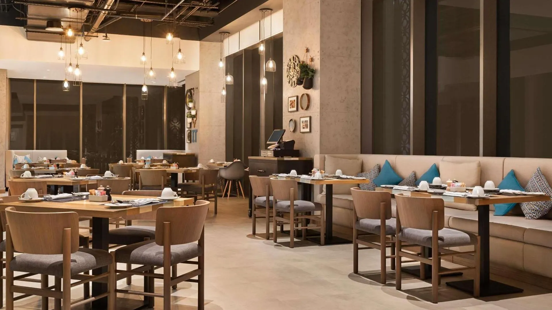 Hotel Mercure Dubai Gold District