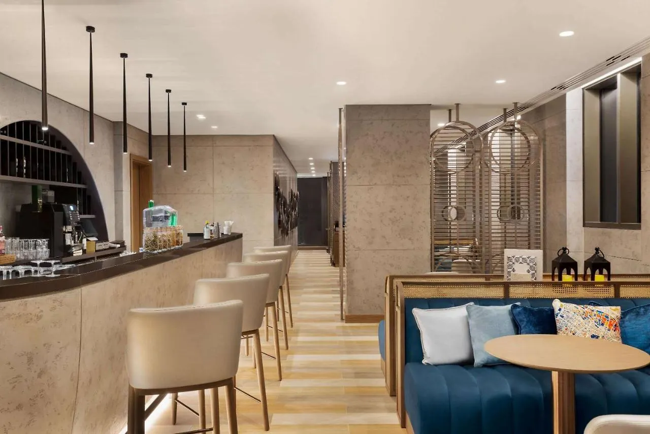 *** Hotel Mercure Dubai Gold District Vereinigte Arabische Emirate